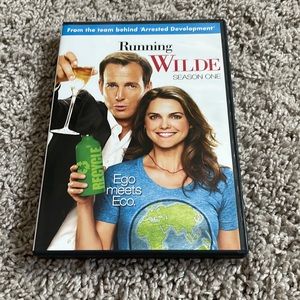 Running Wilde Season One on DVD
